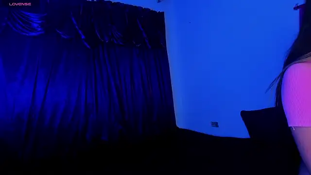 Shairaclark  online show from 11-27-25, 12:46