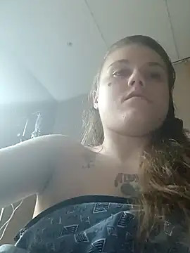 Snapshot of cicithtbitch chatting on 11-09-25, 06:33 cicithtbitch online show from 11-09-25, 06:33