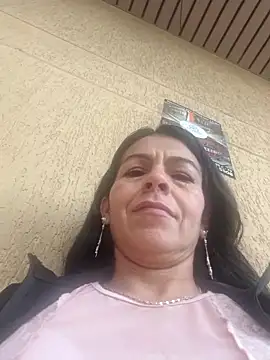 Snapshot of camilavargas_ chatting on 12-05-25, 07:10 camilavargas online show from 12-05-25, 07:10