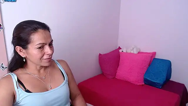 camilavargas  online show from 03-28-26, 05:12