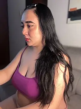 Ssusann Pink online show from 09-20-25, 02:34