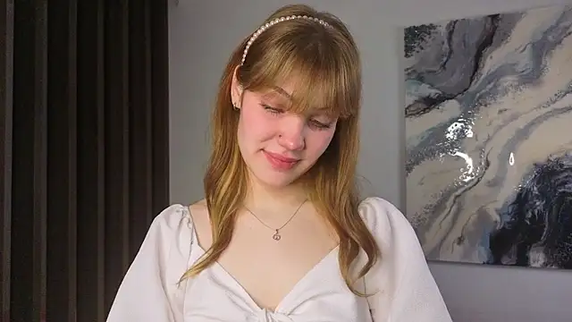 pienaple online show from 11-27-25, 04:14