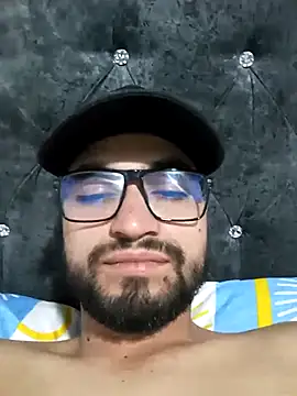 Snapshot of Chrys_harris77 chatting on 10-21-25, 02:23 Chrys harris77 online show from 10-21-25, 02:23