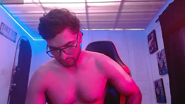 Snapshot of Chrys_harris77 chatting on 12-01-25, 06:57 Chrys harris77 online show from 12-01-25, 06:57