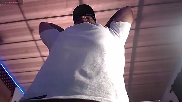 Snapshot of Chrys_harris77 chatting on 12-02-25, 06:14 Chrys harris77 online show from 12-02-25, 06:14