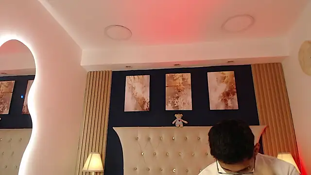 SalvadorFit online show from 03-29-26, 09:04