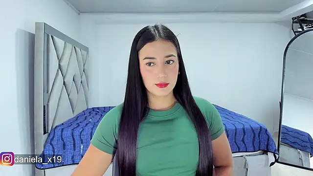 Daniela x19 online show from 02-21-26, 12:55