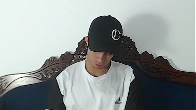 Snapshot of cody_pipper_ chatting on 11-18-25, 03:34 cody pipper online show from 11-18-25, 03:34