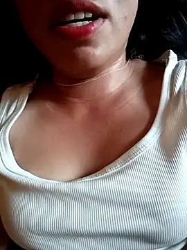 tulipsexy online show from 10-13-25, 06:13