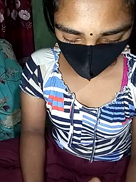 Cute Couple59 online show from 03-26-26, 12:17