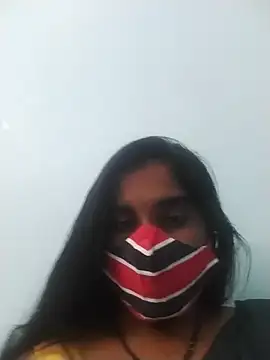 Snapshot of Mahaitha chatting on 10-06-25, 08:56 Mahaitha online show from 10-06-25, 08:56