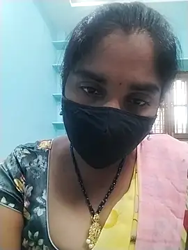 Snapshot of Mahaitha chatting on 10-17-25, 08:50 Mahaitha online show from 10-17-25, 08:50