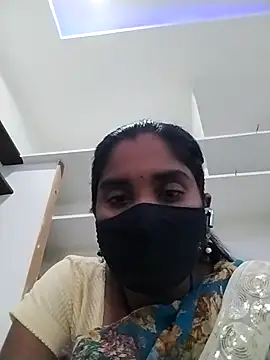 Snapshot of Mahaitha chatting on 10-21-25, 11:00 Mahaitha online show from 10-21-25, 11:00