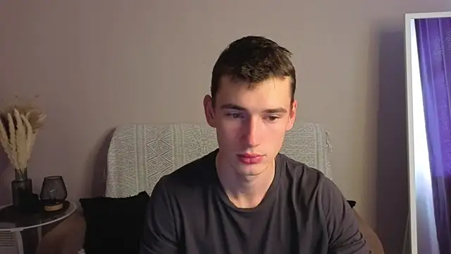 Max Foks online show from 09-19-25, 04:58