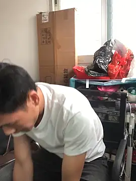 Snapshot of pualldu chatting on 10-30-25, 05:42 pualldu online show from 10-30-25, 05:42