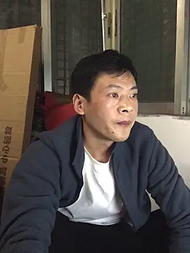 Snapshot of pualldu chatting on 11-10-25, 01:43 pualldu online show from 11-10-25, 01:43