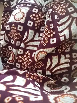 Snapshot of Jeya_thakur chatting on 10-07-25, 12:57 Jeya thakur online show from 10-07-25, 12:57