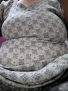 Snapshot of Jeya_thakur chatting on 11-12-25, 06:14 Jeya thakur online show from 11-12-25, 06:14