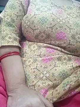 Snapshot of Jeya_thakur chatting on 11-23-25, 07:08 Jeya thakur online show from 11-23-25, 07:08