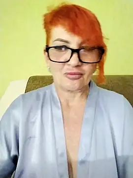 Snapshot of Alissa55552111 chatting on 05-24-26, 10:42 Alissa55552111 online show from 05-24-26, 10:42