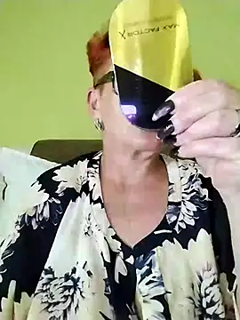 Snapshot of Alissa55552111 chatting on 06-11-26, 07:12 Alissa55552111 online show from 06-11-26, 07:12