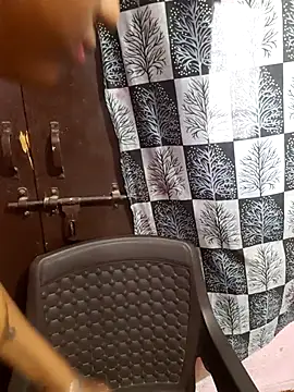 Snapshot of Cute_Manvi6 chatting on 03-06-26, 01:24 Cute Manvi6 online show from 03-06-26, 01:24