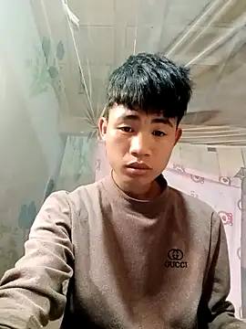 Nhyy xx online show from 04-25-26, 03:09