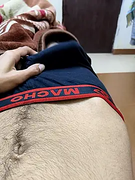 king boy070 online show from 12-16-25, 05:51