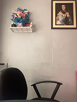 Snapshot of Rouus14 chatting on 02-22-26, 08:18 Rouus14 online show from 02-22-26, 08:18