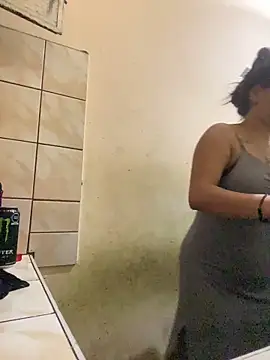 Snapshot of Rouus14 chatting on 03-09-26, 11:42 Rouus14 online show from 03-09-26, 11:42