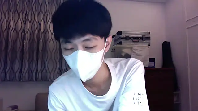 kai101010 online show from 11-17-25, 02:45