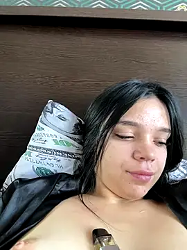 Tiffanysavelin online show from 09-26-25, 09:02