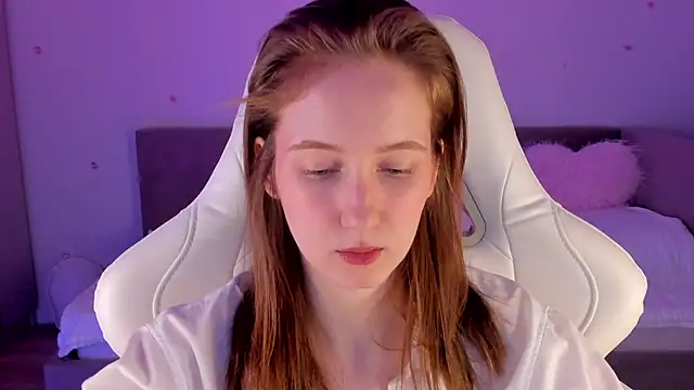 CrystalSoul  online show from 11-14-25, 12:09