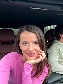 Snapshot of fit_vic chatting on 10-21-25, 12:06 fit vic online show from 10-21-25, 12:06