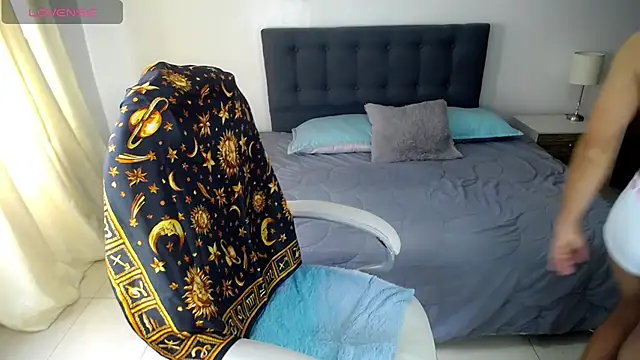 Amber  s online show from 09-28-25, 02:22