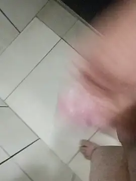 Snapshot of kessekesse chatting on 09-19-25, 11:16 kessekesse online show from 09-19-25, 11:16