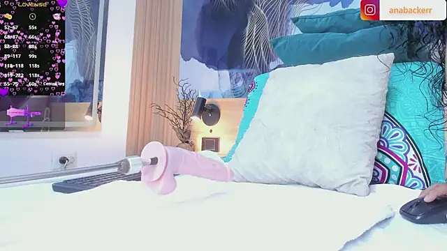 Anabacker01 online show from 01-16-26, 07:51