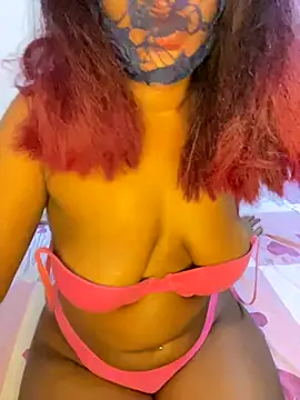 Snapshot of morjana2001 chatting on 11-07-25, 12:10 morjana2001 online show from 11-07-25, 12:10