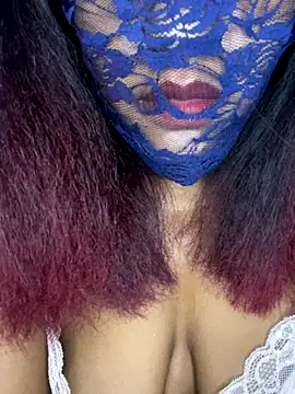 Snapshot of morjana2001 chatting on 11-25-25, 11:27 morjana2001 online show from 11-25-25, 11:27