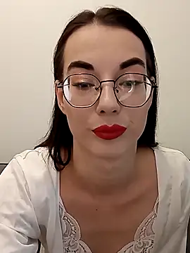 Snapshot of EmmaJakson chatting on 09-26-25, 02:32 EmmaJakson online show from 09-26-25, 02:32