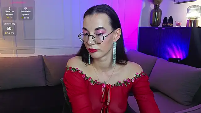 Snapshot of EmmaJakson chatting on 11-19-25, 07:58 EmmaJakson online show from 11-19-25, 07:58