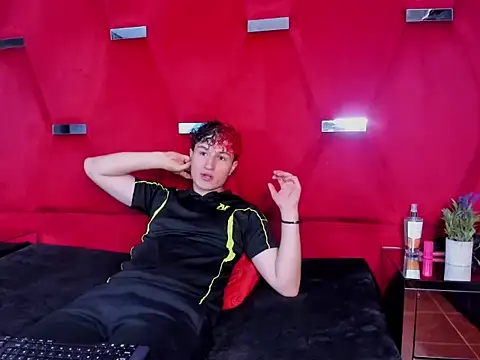 ANLLELOAndANGELA online show from 09-26-25, 04:33