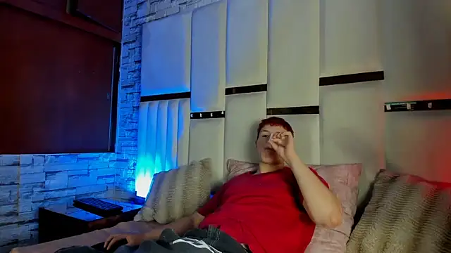 ANLLELOAndANGELA online show from 03-10-26, 04:23