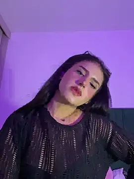 Snapshot of MozySahara chatting on 10-25-25, 07:05 MozySahara online show from 10-25-25, 07:05