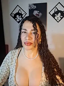 Lina 444 online show from 04-24-26, 02:25