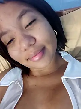 Snapshot of little_onixx chatting on 10-10-25, 11:09 little onixx online show from 10-10-25, 11:09