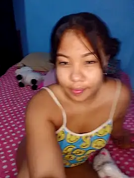 Snapshot of little_onixx chatting on 11-12-25, 12:49 little onixx online show from 11-12-25, 12:49