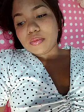 Snapshot of little_onixx chatting on 12-03-25, 11:52 little onixx online show from 12-03-25, 11:52