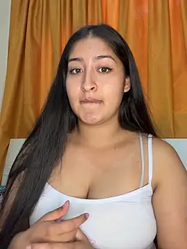 AndreaDoll   online show from 10-21-25, 08:09