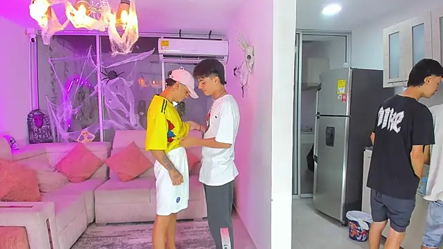 Houseofwarrios online show from 10-26-25, 05:24